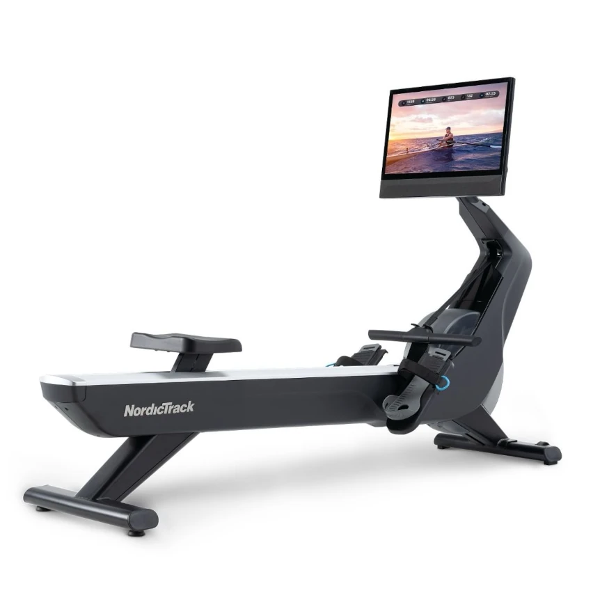 RW900 fra NordicTrack, en av få romaskiner med egen skjerm